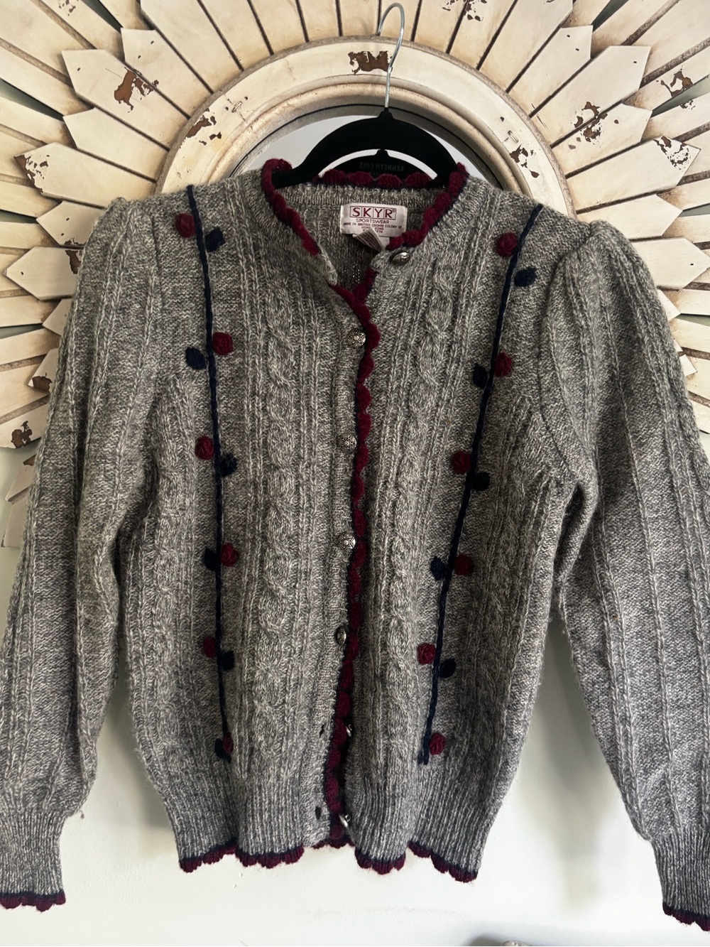 Vintage 80s SKYR Sportswear 100% Wool Cardigan Sweater Gray Cable Knit Hand Knit - Picture 1 of 13